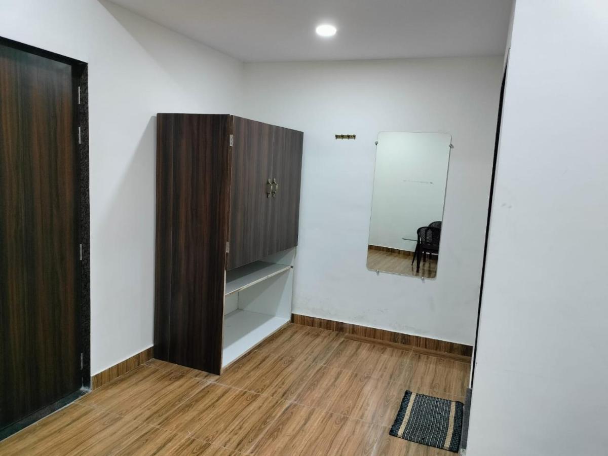 Hotel Satkar International Chhindwara ภายนอก รูปภาพ