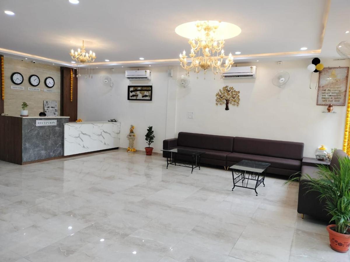 Hotel Satkar International Chhindwara ภายนอก รูปภาพ